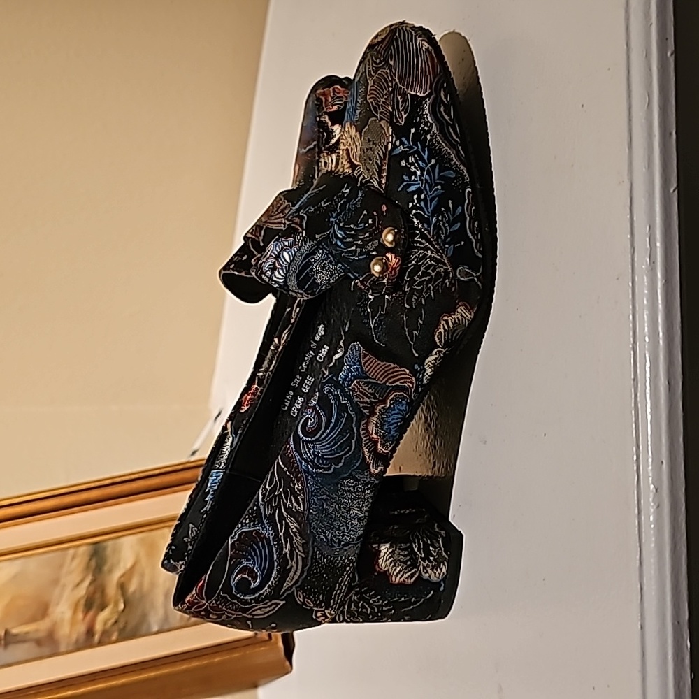 Printed Loafers